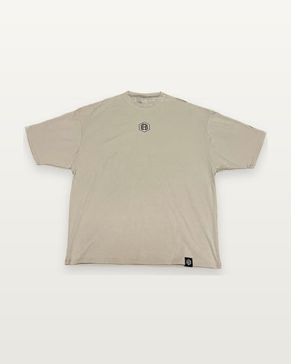 2025 LIMITED Graff Oversize Póló – elölnézet